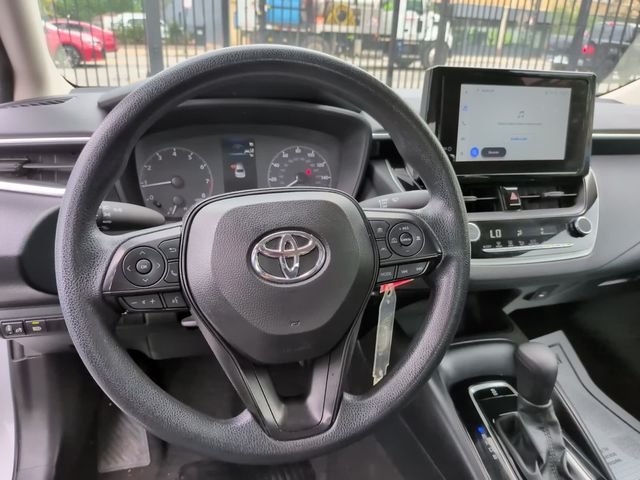 Used 2024 White Toyota LE image 23