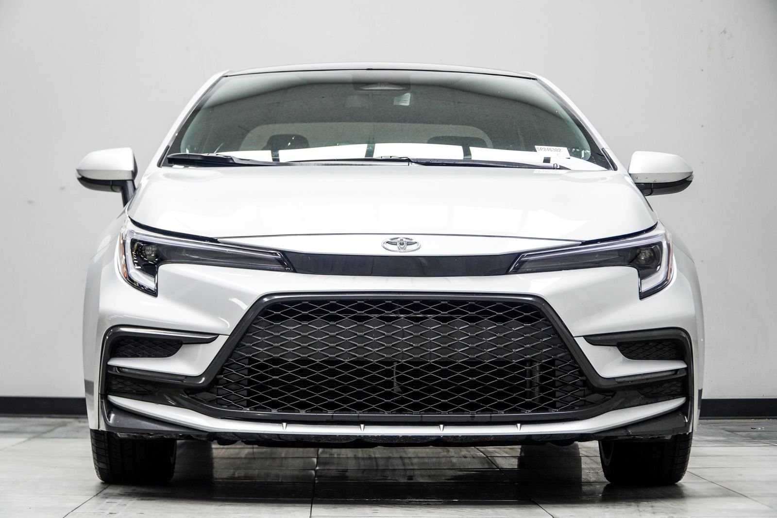 Used 2025 Gray Toyota XSE image 7