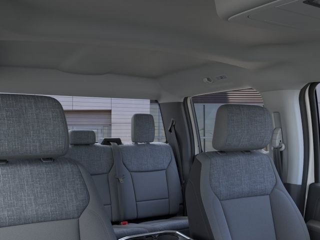 New 2026 Oxford White Ford XLT image 22