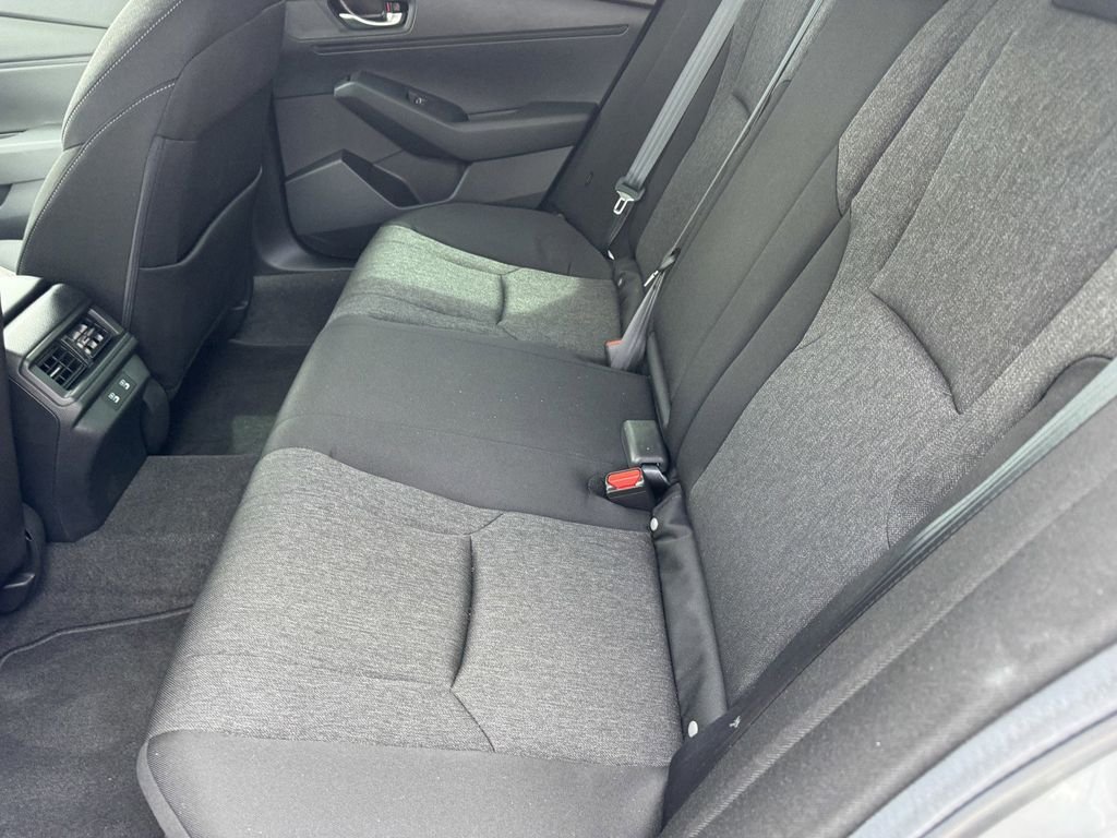 Used 2026  Honda SE image 11