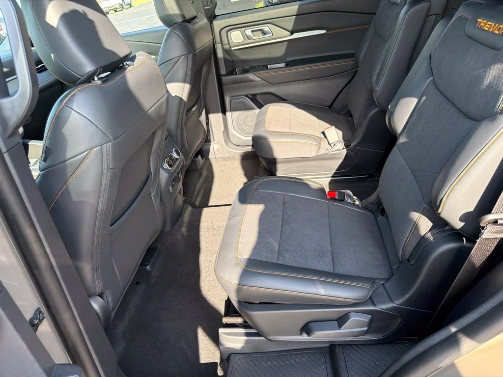 New 2026 Gray Ford Tremor image 24