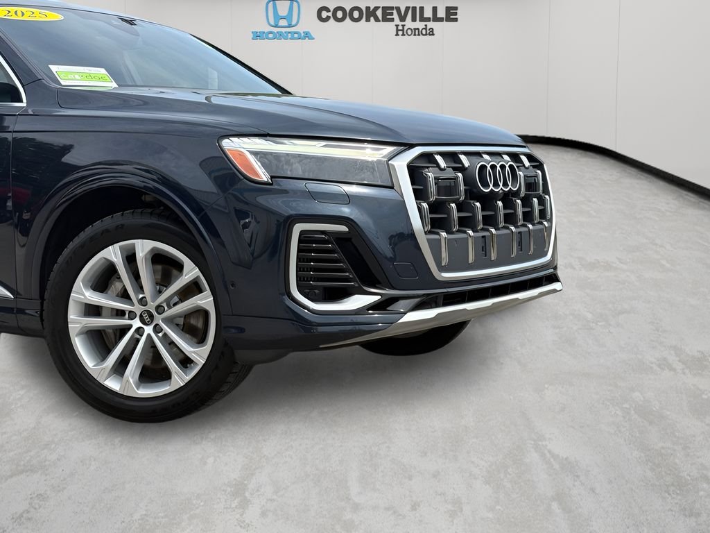 Used 2025 Waitomo Blue Metallic Audi 55 Premium Plus image 3