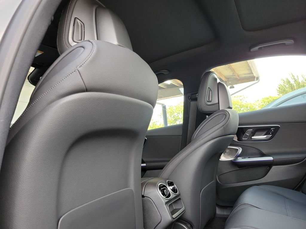 New 2026 Graphite Grey Metallic Mercedes-Benz C 300 image 10