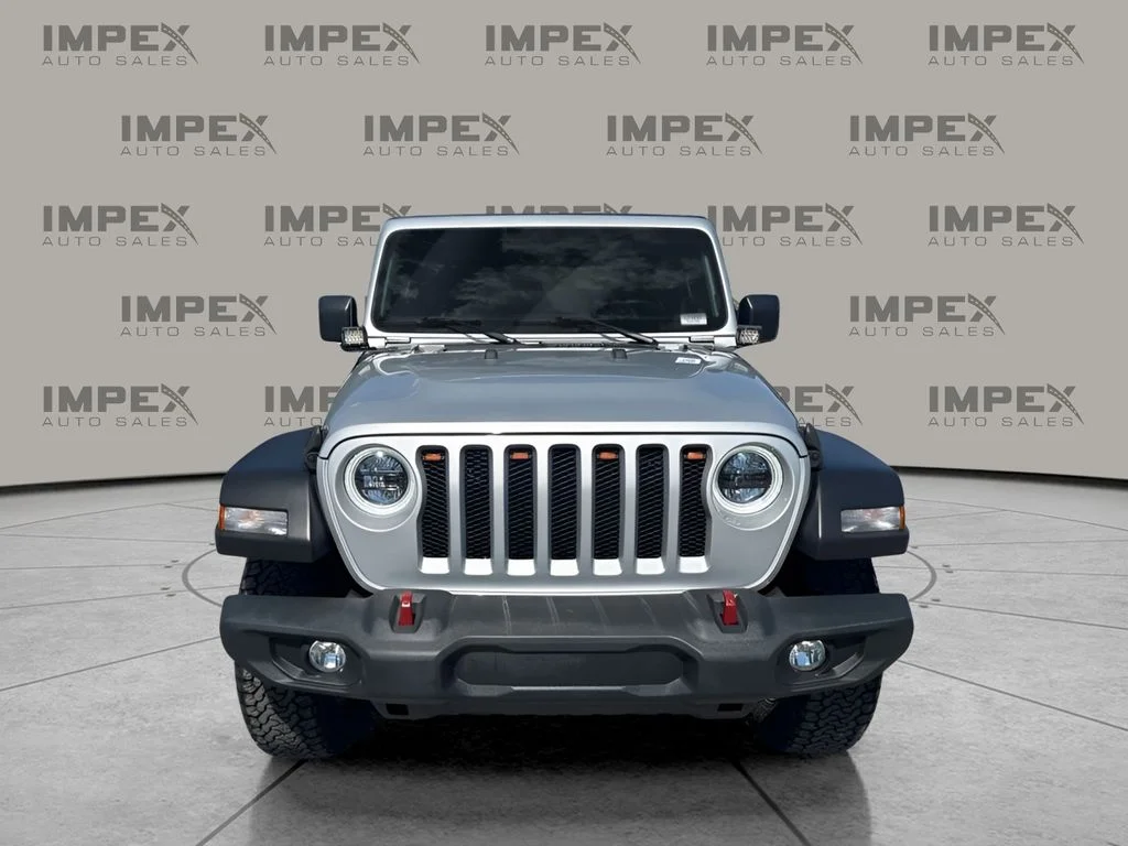 Used 2022 Silver Jeep Sport S image 8