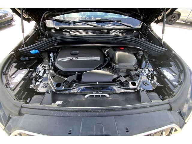 New 2026 Jet Black BMW xDrive28i image 31