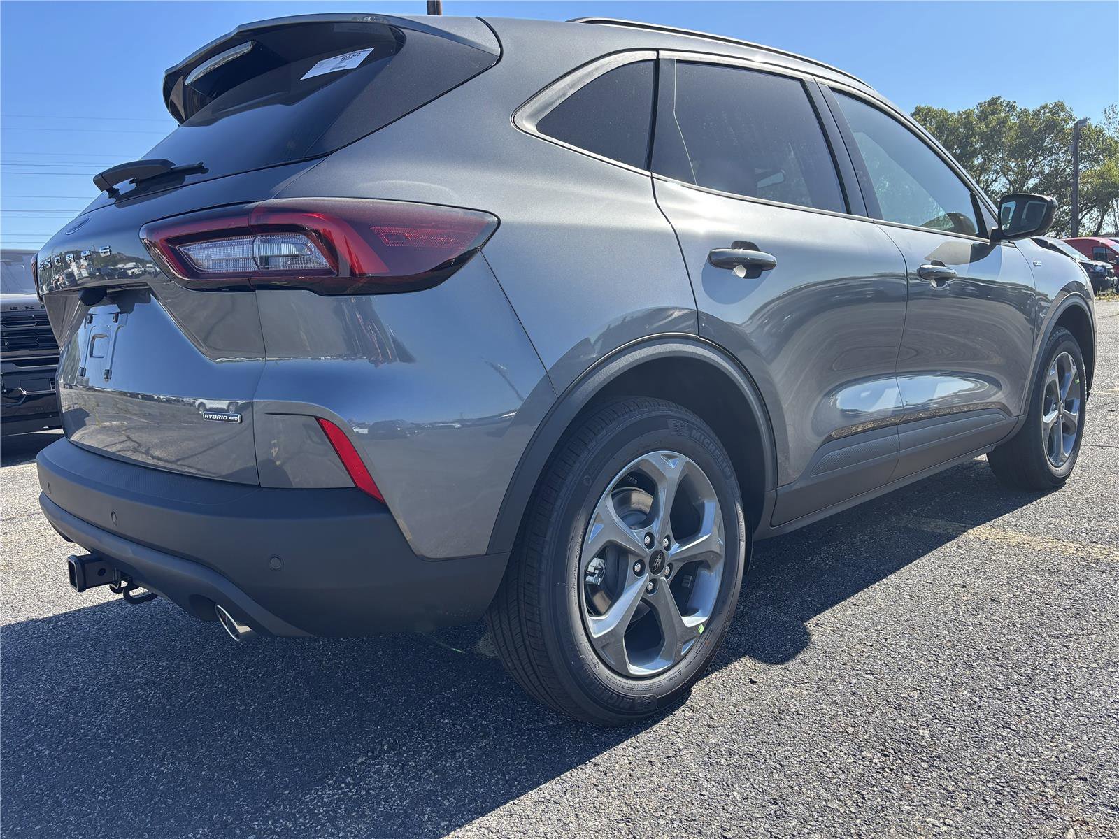 2026 Ford Escape Hybrid ST-Line Select - Photo 6