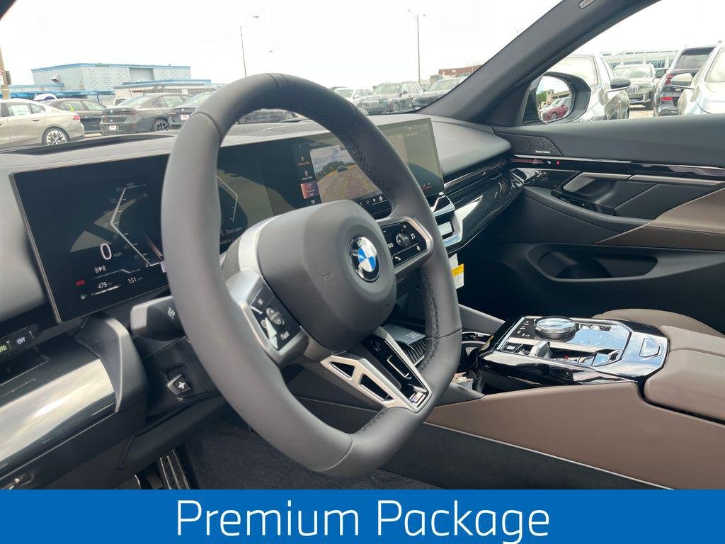 New 2026 Black Sapphire Metallic BMW 530i xDrive image 4