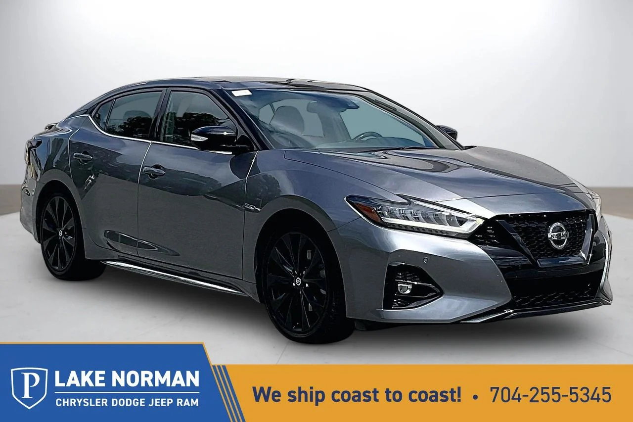 Certified Used 2021 Gray Nissan SR image 1