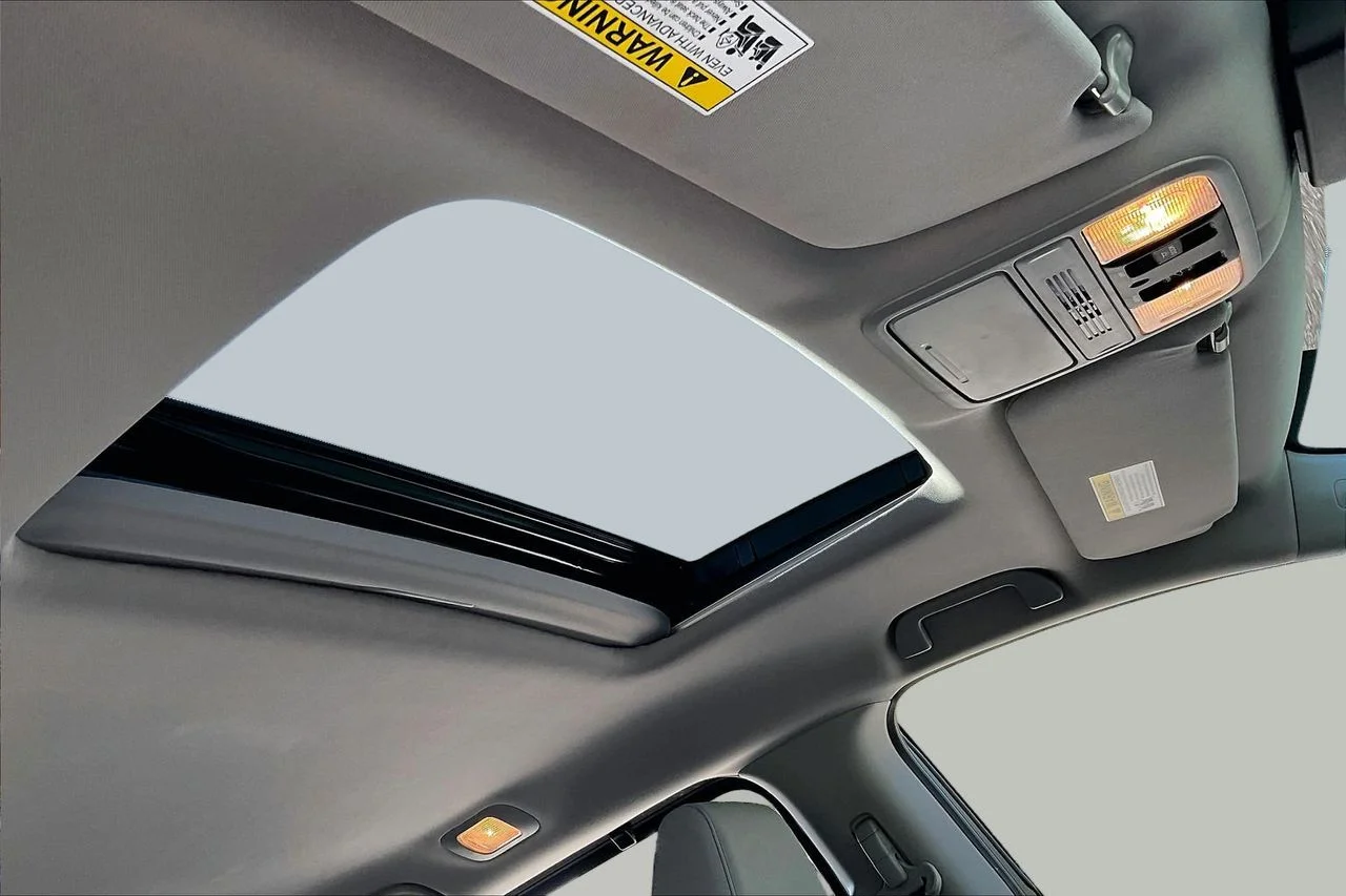 Certified Used 2024  Honda EX-L image 15