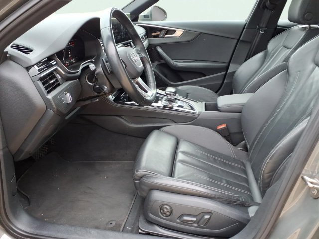 Used 2024  Audi S line Premium Plus image 18