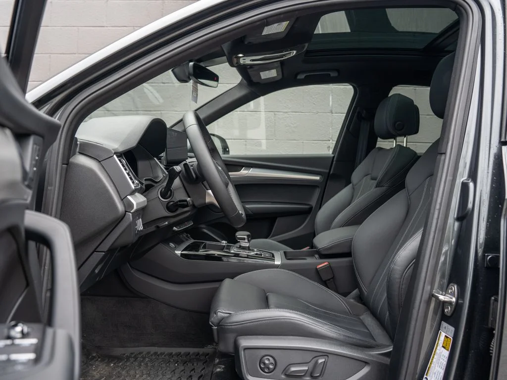 Used 2024 Gray Audi  image 17