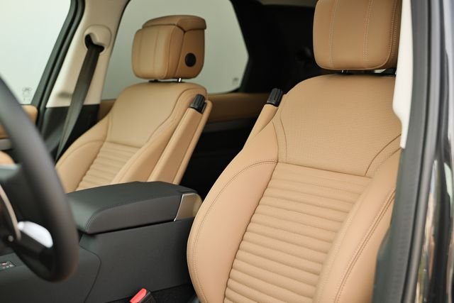 New 2026 Carpathian Grey Land Rover  Tempest Edition image 32