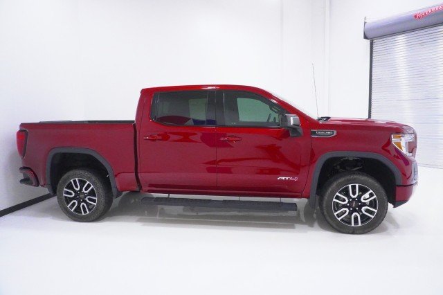 Used 2021 CAYENNE RED TINTCOAT GMC AT4 image 4