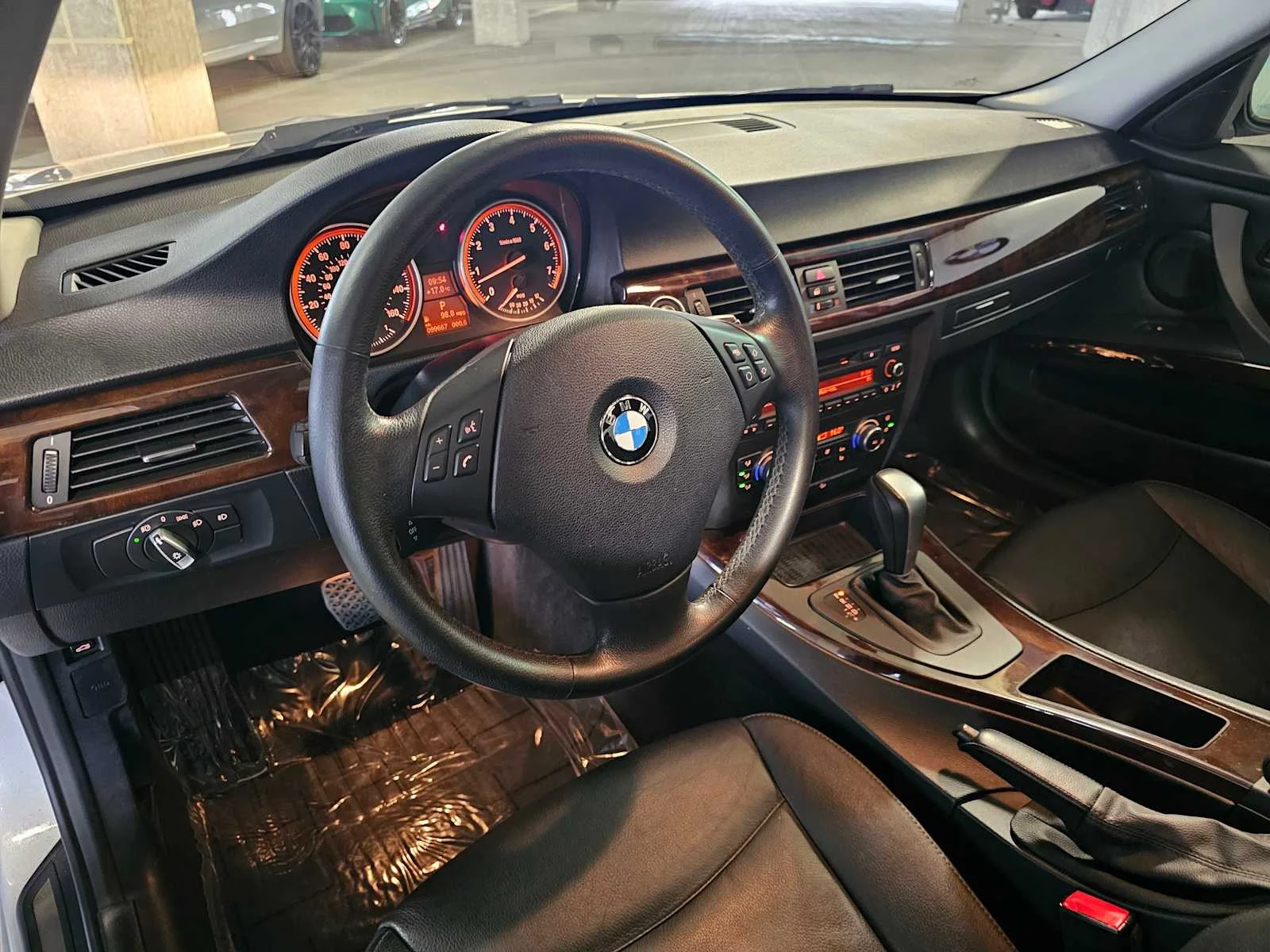 Used 2011 BMW 3 Series 328i with VIN WBAPK5C52BA659267 for sale in Seattle, WA