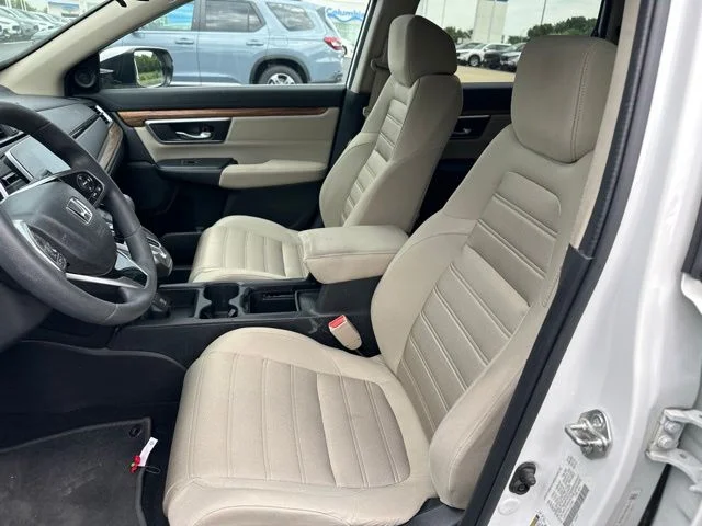 Used 2018 White Honda EX image 7