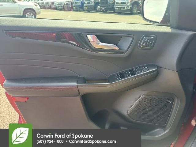 Used 2024 Rapid Red Metallic Tinted Clearcoat Ford ST-Line Elite image 21