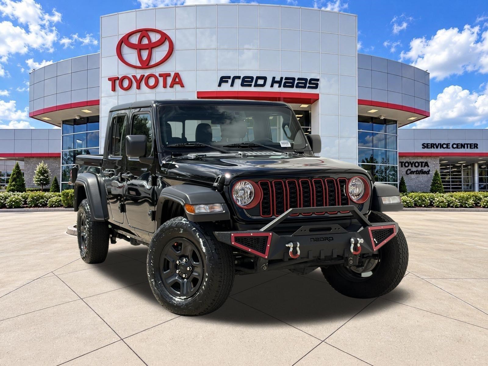 2024 Jeep Gladiator
