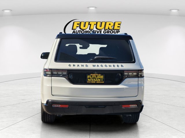 Used 2024 White Jeep Series II image 8