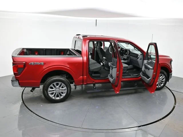 Used 2024 Rapid Red Met Tinted Cc Ford XLT image 42