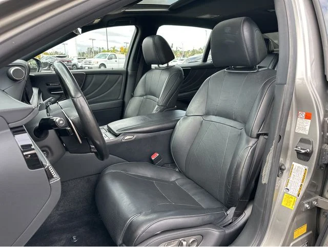 2022 Lexus LS Base - Photo 38