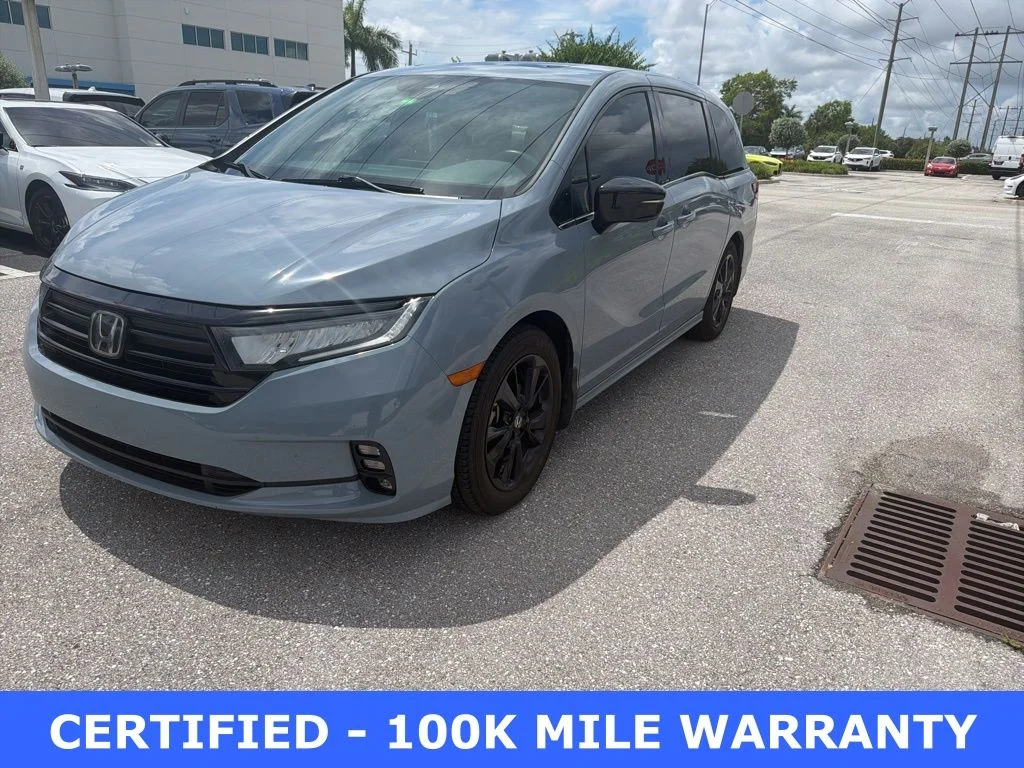 2023 Honda Odyssey SPORT's photo