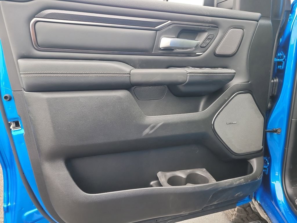 New 2026 Hydro Blue Pearl-Coat Exterior Paint RAM Rebel image 11