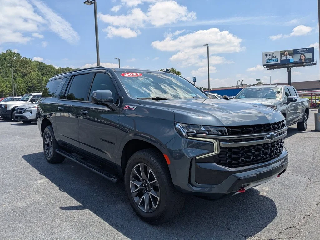 Used 2021 Shadow Gray Metallic Chevrolet Z71 image 3