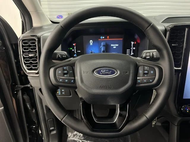New 2026 Shadow Black Ford XLT image 17