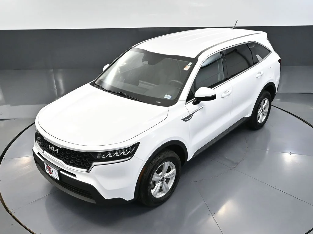 2023 Kia Sorento LX - Photo 58