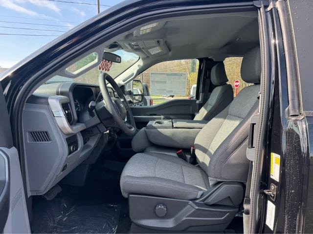 New 2026 Agate Black Metallic Ford F-250® XL image 10