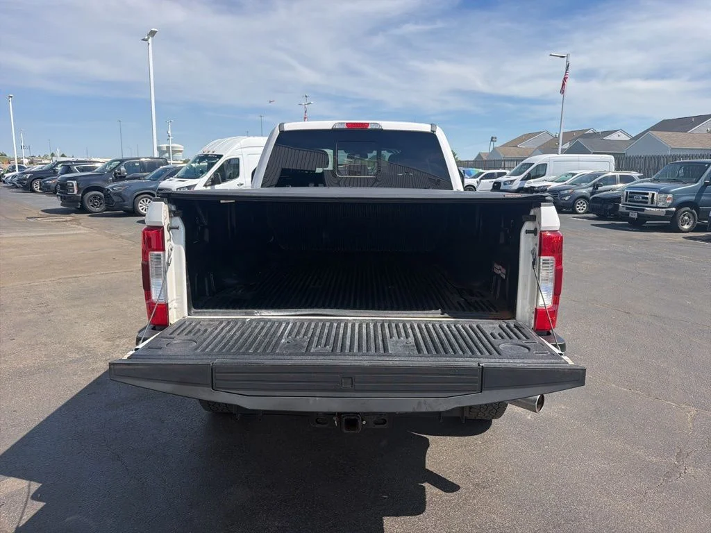 Certified Used 2017 White Platinum Clearcoat Metallic Ford Lariat image 49