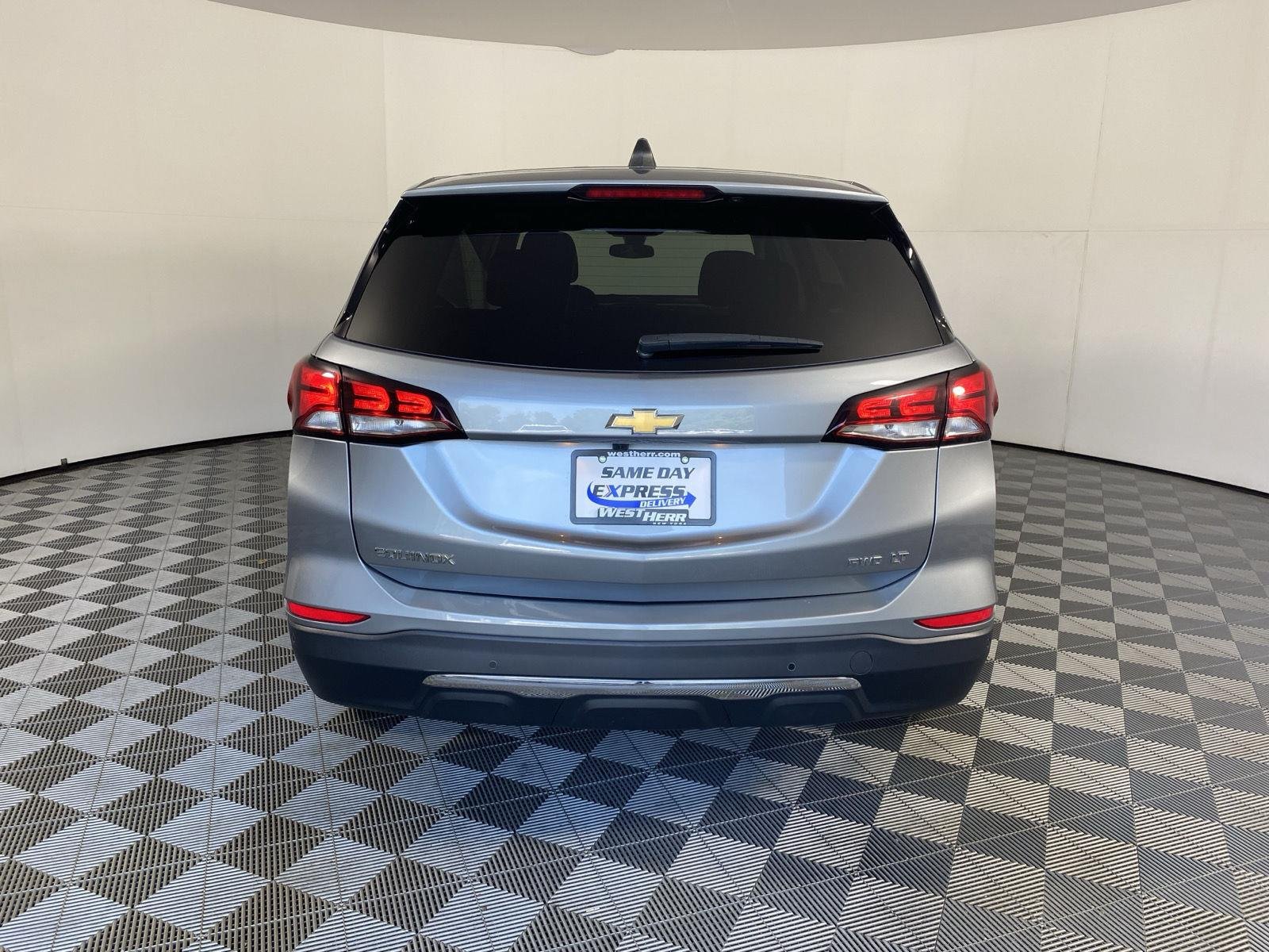 Used 2024 Sterling Gray Metallic Chevrolet LT image 6