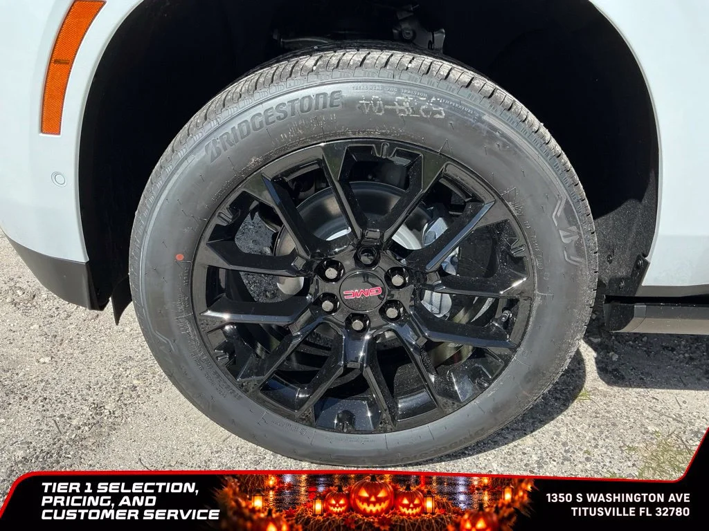 New 2026 Glacier White Tricoat GMC Denali image 29