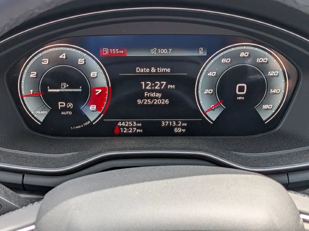 Used 2021 Gray Audi  image 19