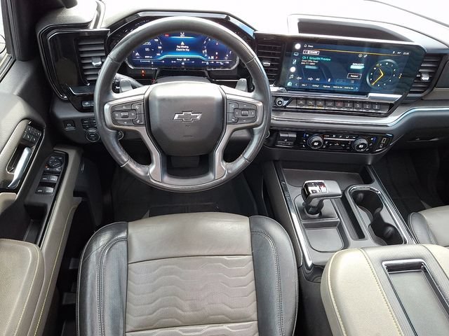 Used 2022 Sand Dune Metallic Chevrolet ZR2 image 12