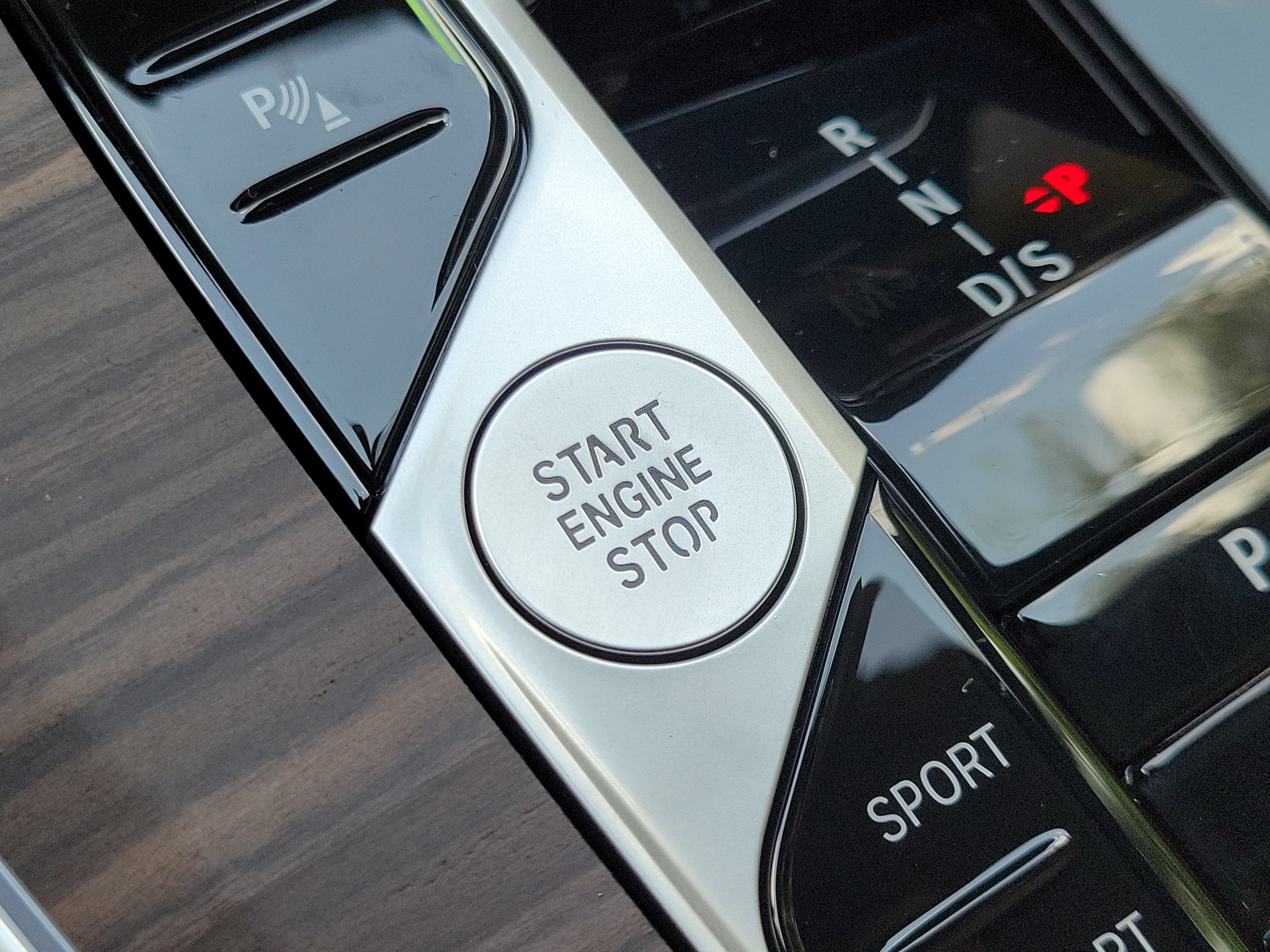 New 2026 Skyscraper Grey Metallic BMW sDrive40i image 29
