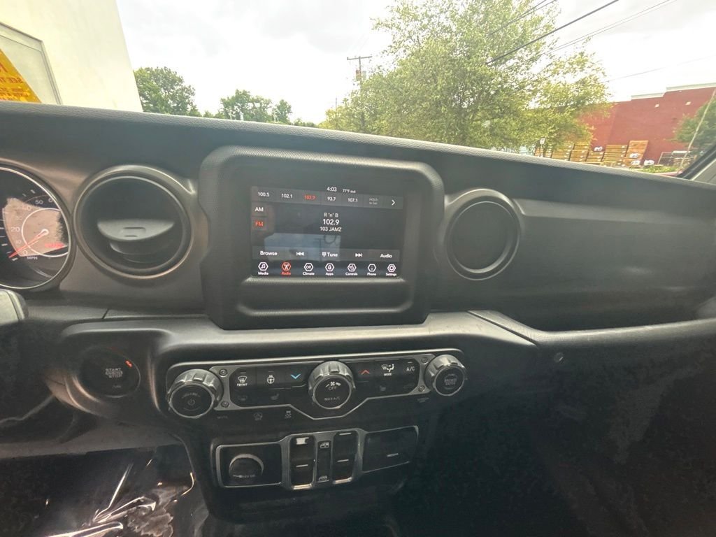 Used 2022 Gray Jeep Unlimited Willys image 14