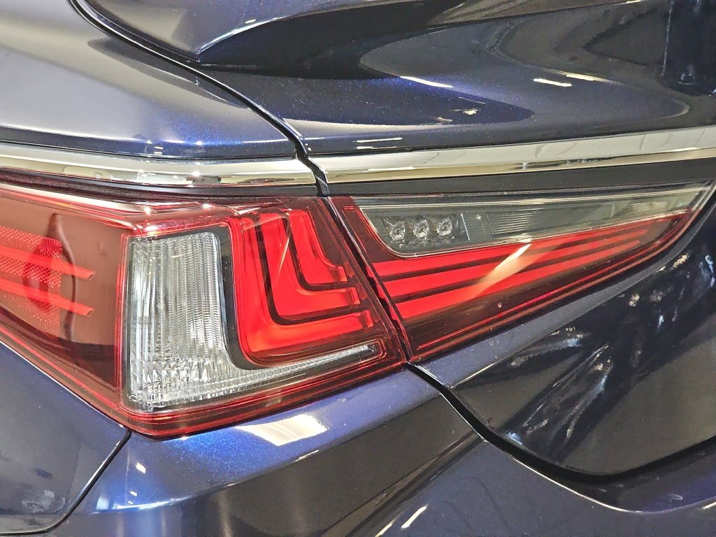Certified Used 2025 Blue Lexus 300h image 32