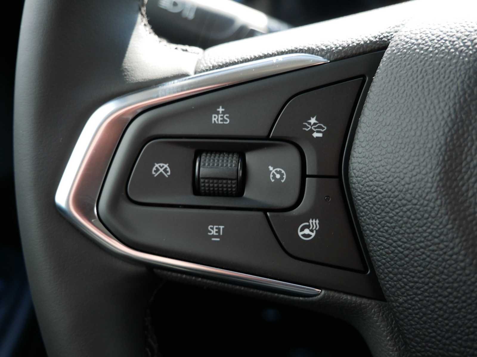 New 2026 Summit White Chevrolet LT image 26