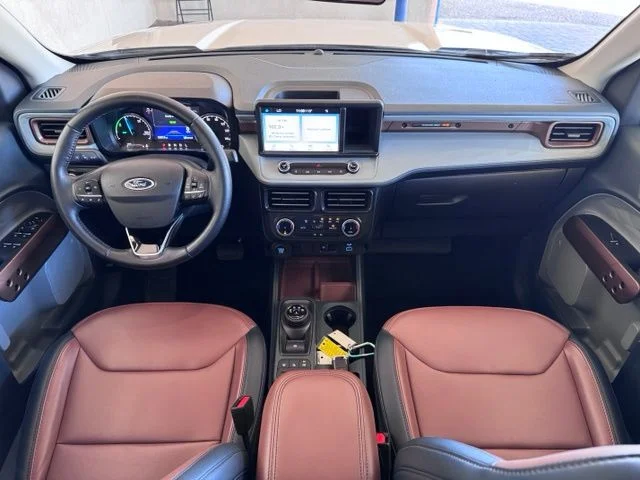 Certified Used 2022 Oxford White Ford Lariat image 12