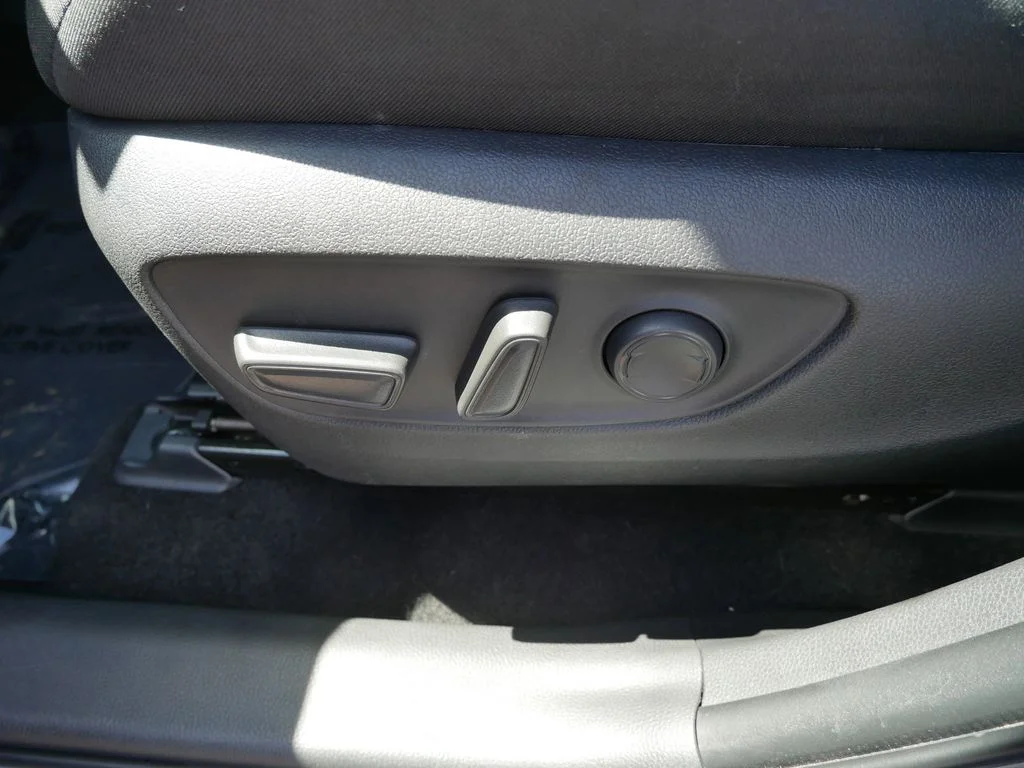 Used 2025 Silver Toyota XLE image 15