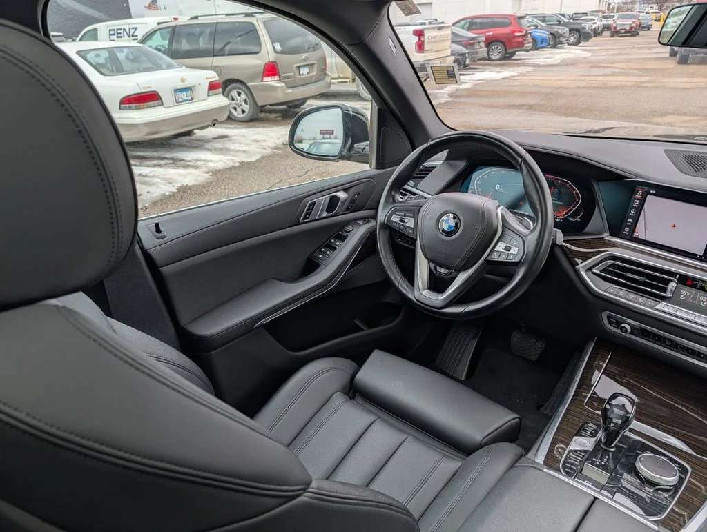 2020 BMW X5 40i - Photo 9