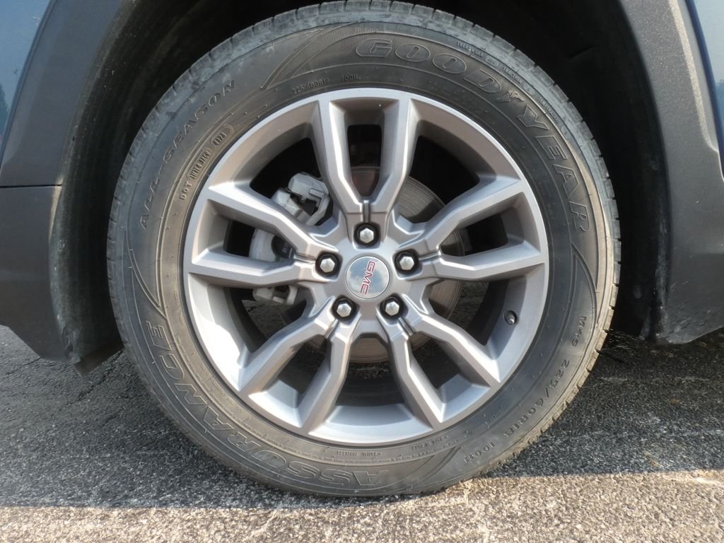 Certified Used 2024 Blue GMC SLT image 33