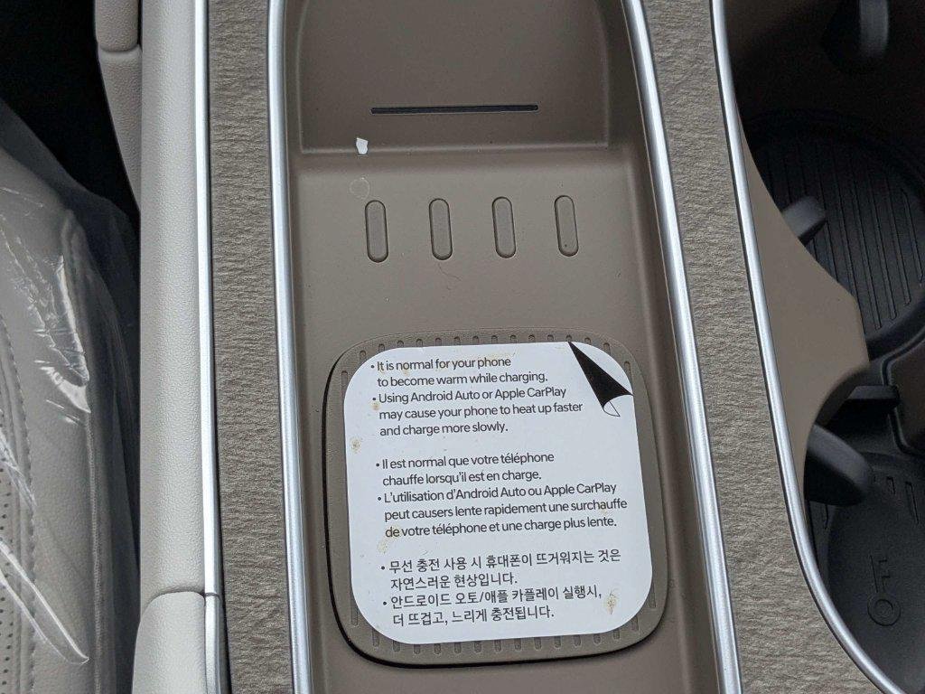 New 2027 Black Hyundai Limited 7P image 25