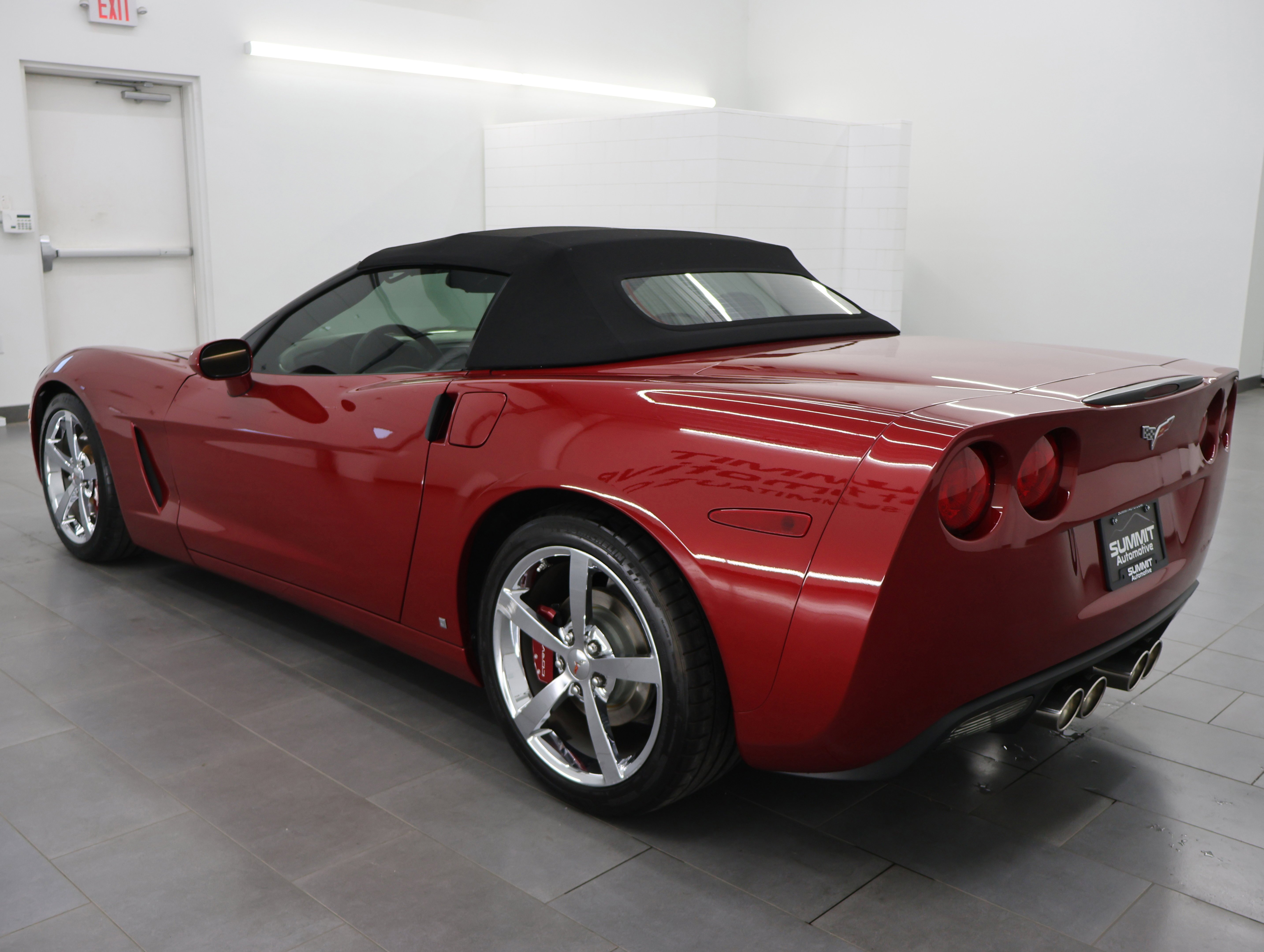 Used 2008 Crystal Red Metallic Tintcoat Chevrolet Convertible: 3LT-POWER TOP CONVERTIBLE-AUTO-HEATED LEATHER-MICHELIN TIRES image 42