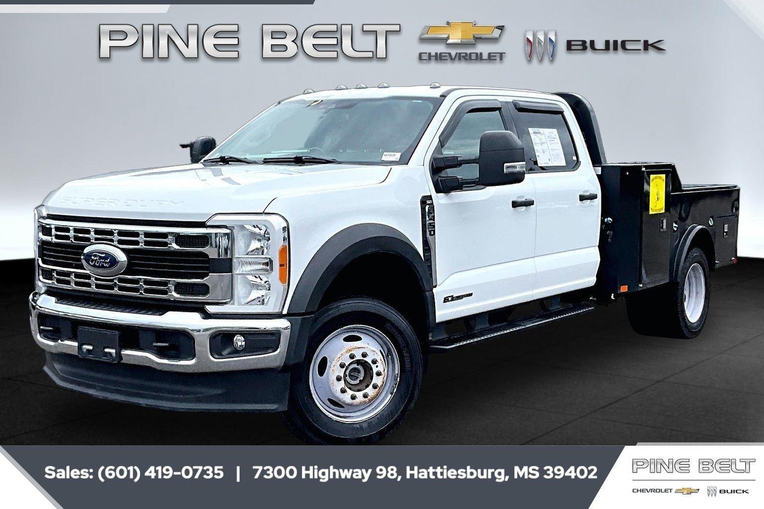 Used 2023 White Ford XL image 11