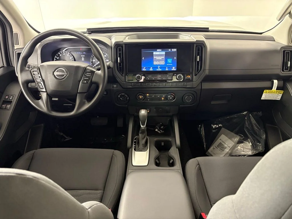 New 2026 Glacier White Nissan King Cab® S image 33