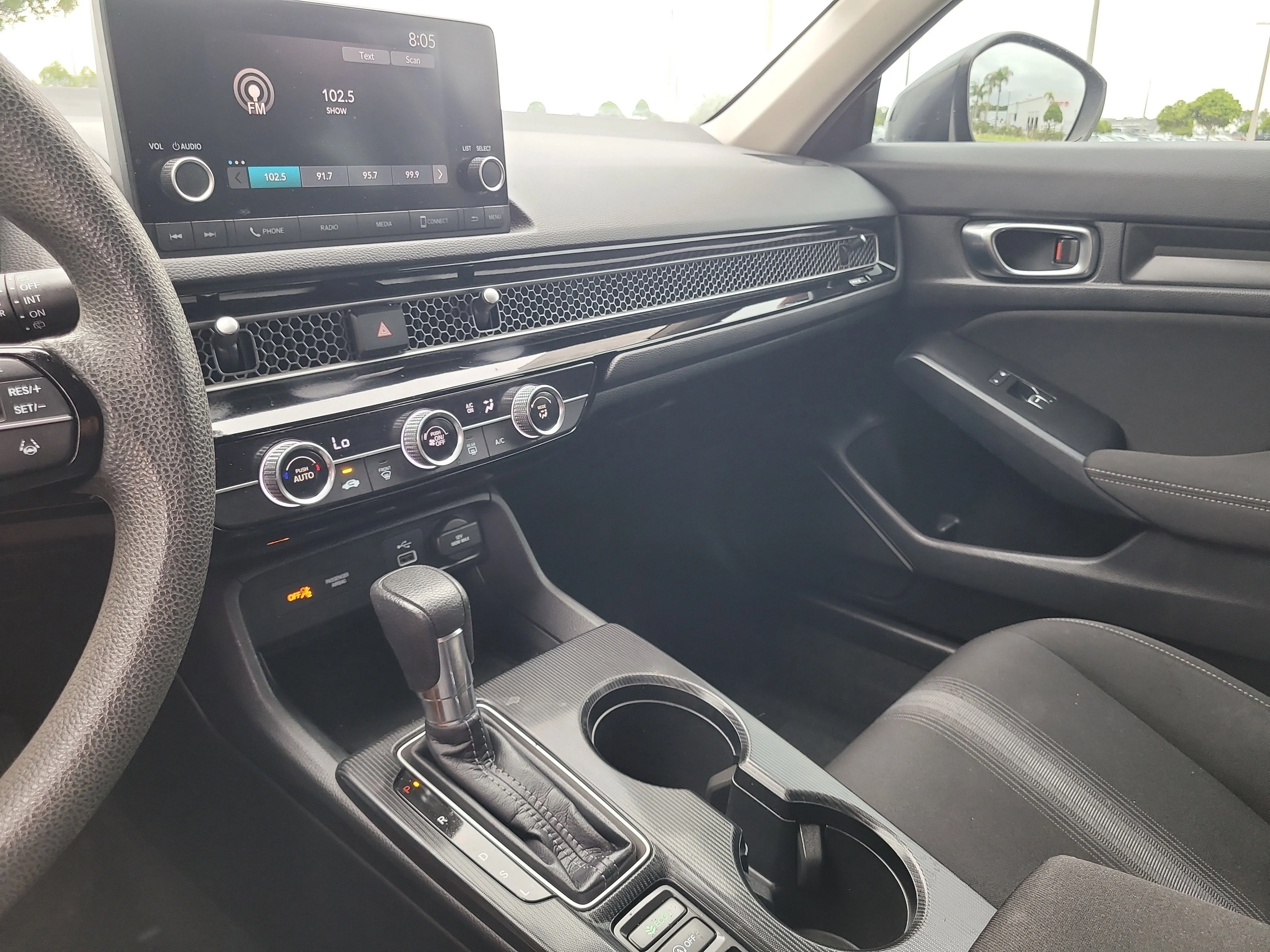 Used 2022  Honda LX image 18