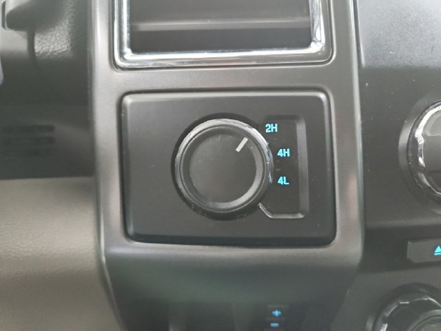 Used 2018 White Ford XLT image 25