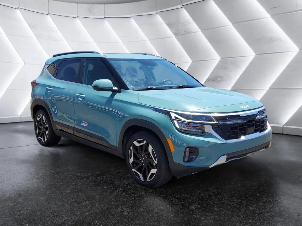 Certified Used 2024 Blue Kia SX image 1